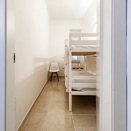 Apartman Moderno Bilocale A Due Passi Dal Mare
